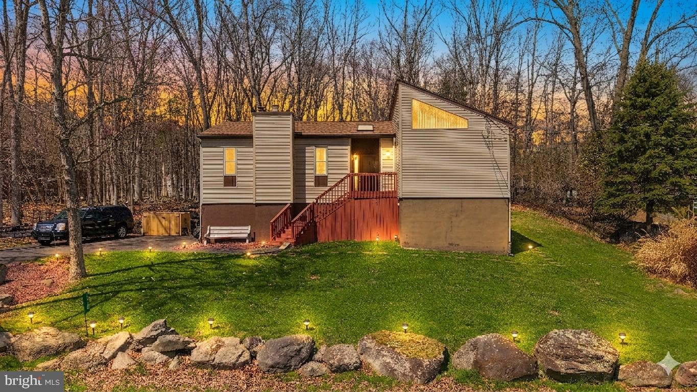110 Sundew Drive