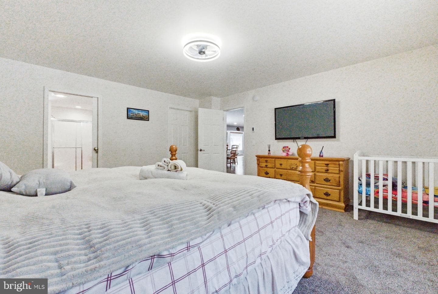 506 Sir Jeoffrey Court photo 9