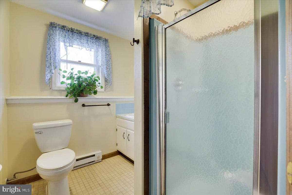 520 Executive Dr photo 33