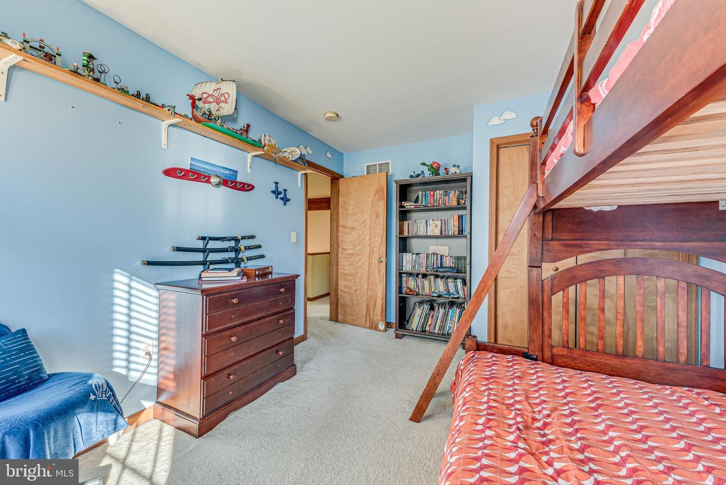 1624 Cotswold Road photo 35
