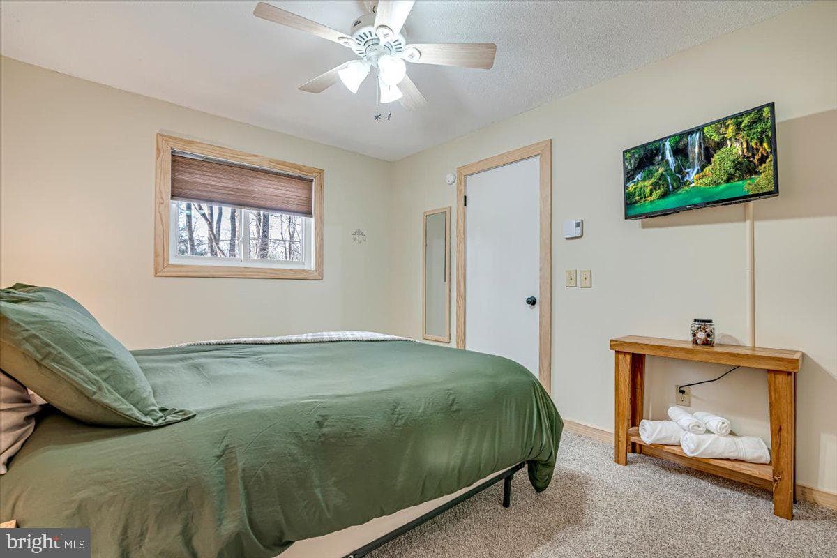 112 Maple Road photo 18