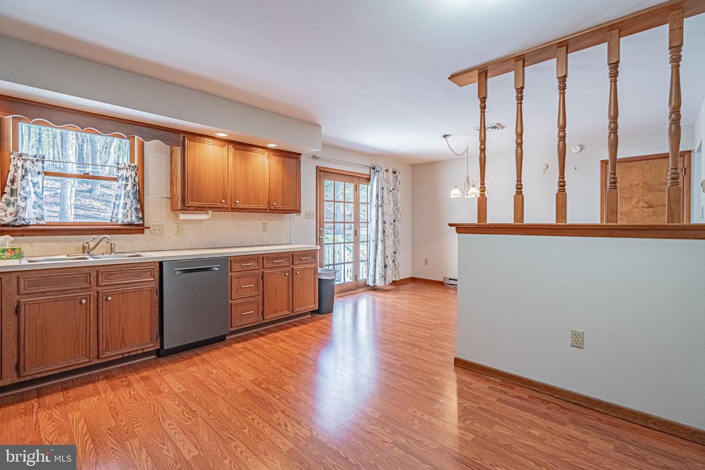 138 Darcy Drive photo 21