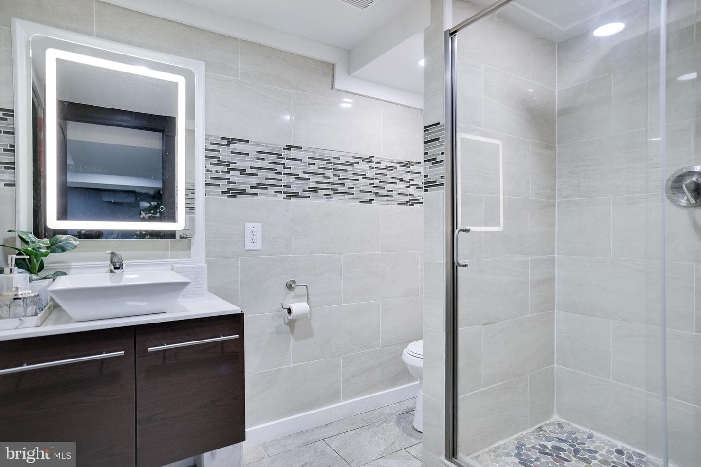 258 Rising Meadow Way photo 44