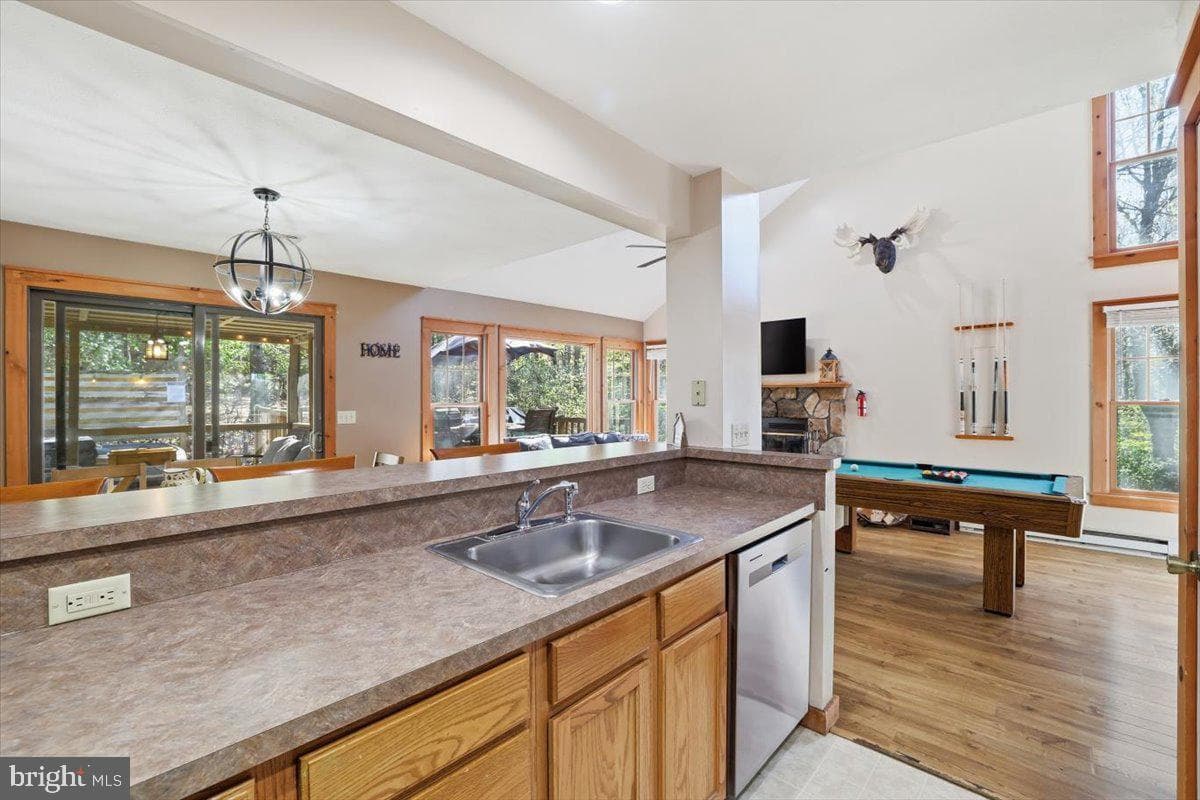 151 Pine Court photo 27