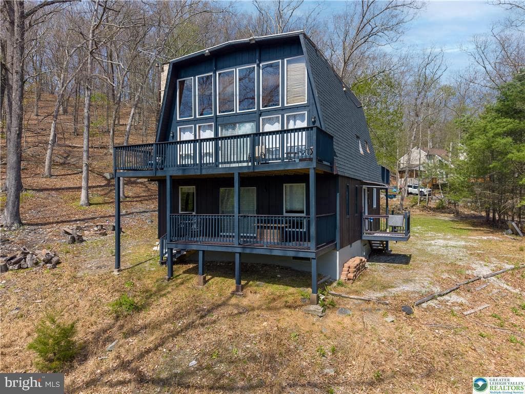 207 Bunsen Court photo 5