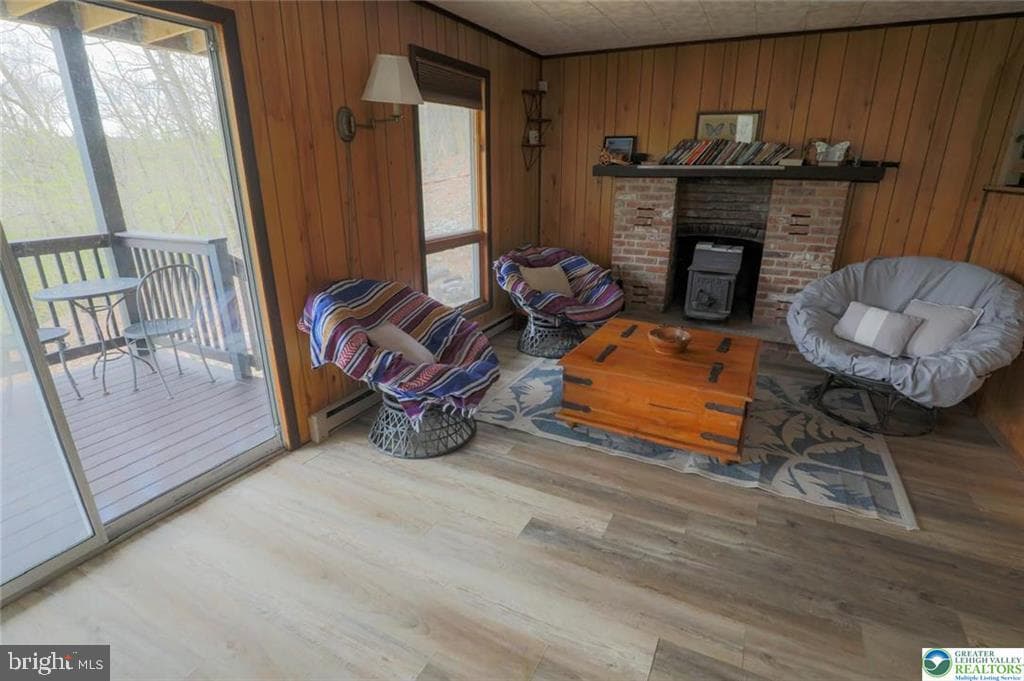 207 Bunsen Court photo 8