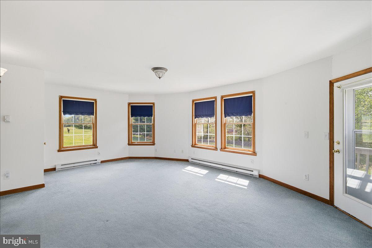 166 Regency Lane photo 21