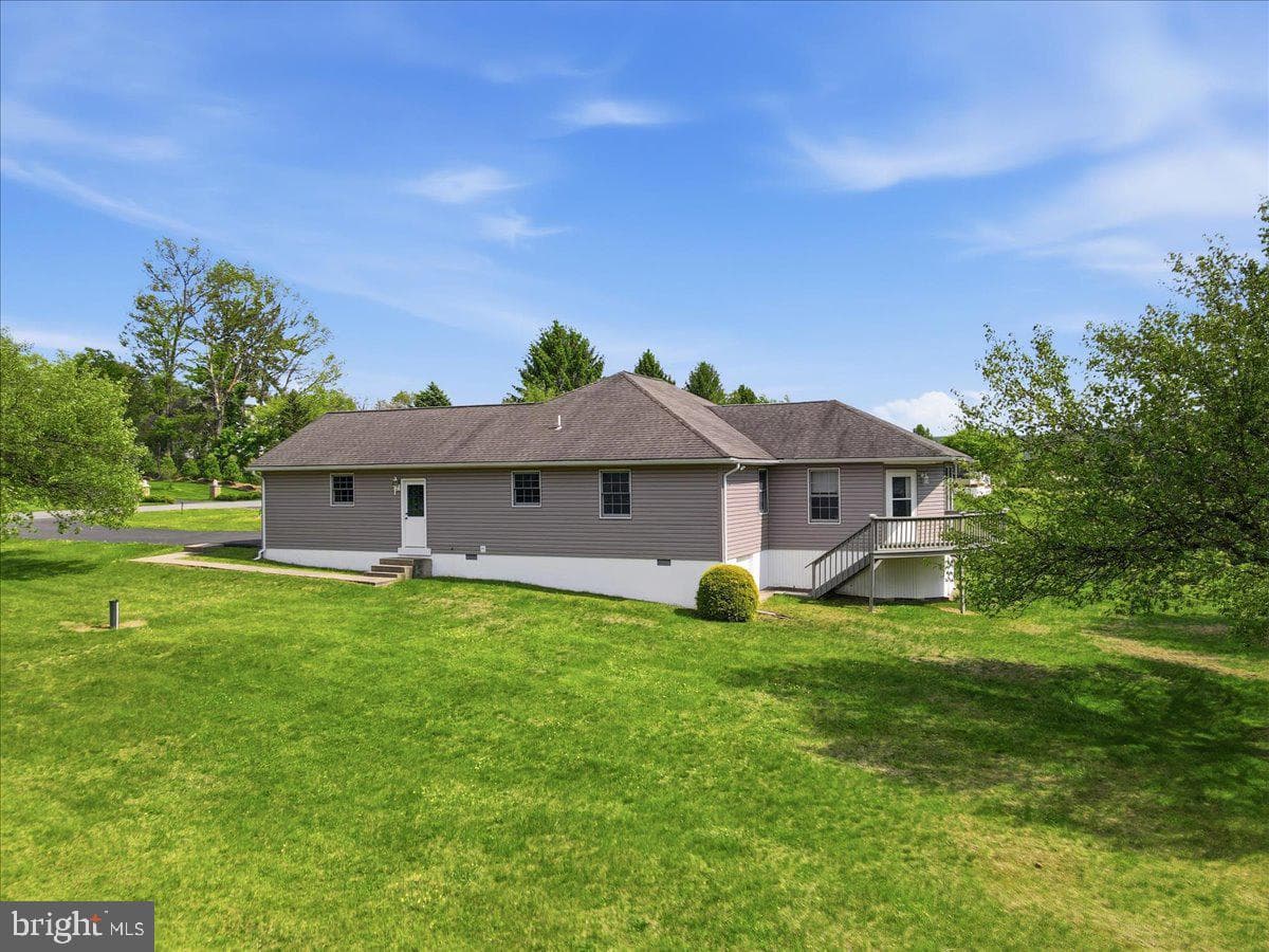 166 Regency Lane photo 47