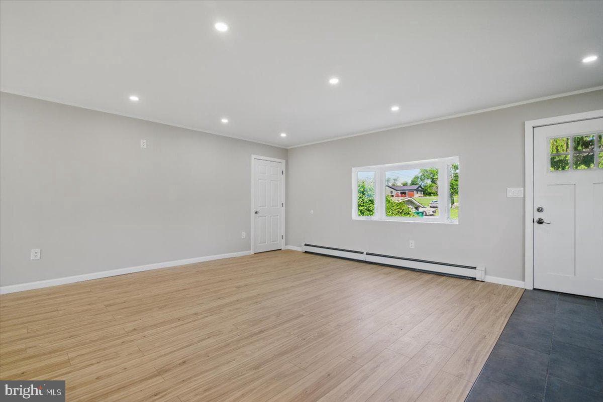 1652 Bonser Road photo 18