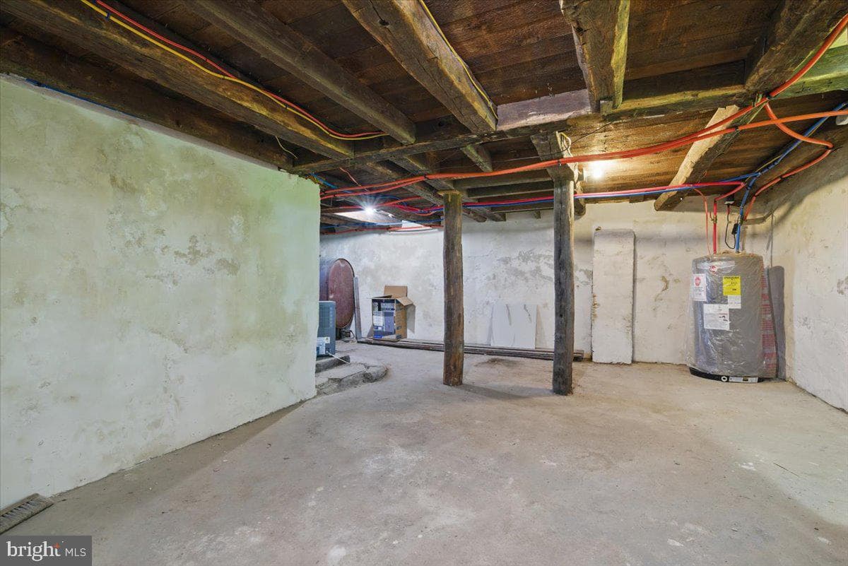 1652 Bonser Road photo 51