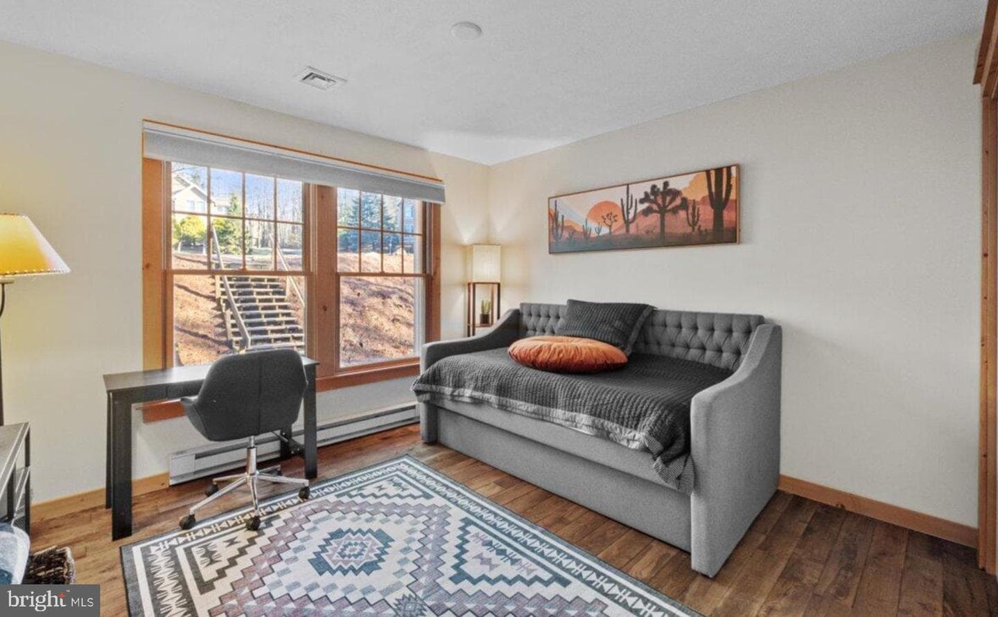 155 Pine Court #E photo 20
