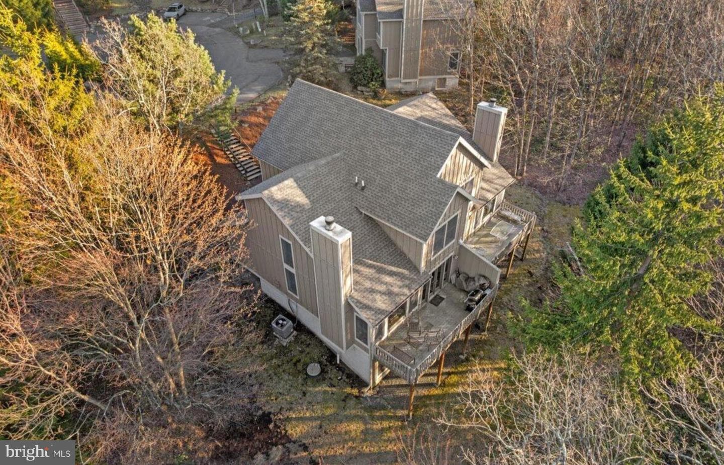 155 Pine Court #E photo 31