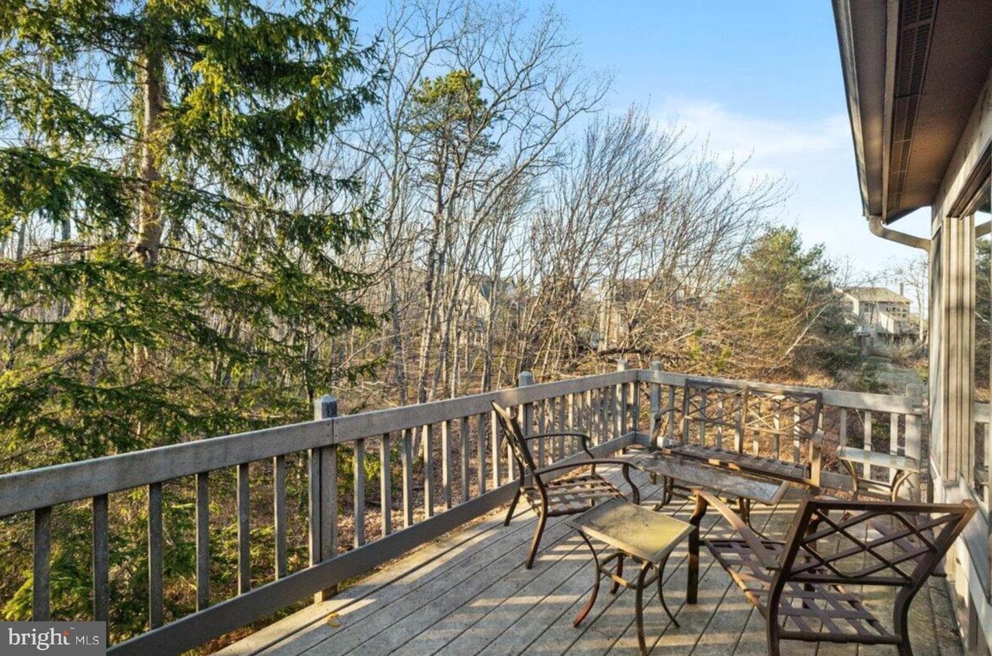 155 Pine Court #E photo 32