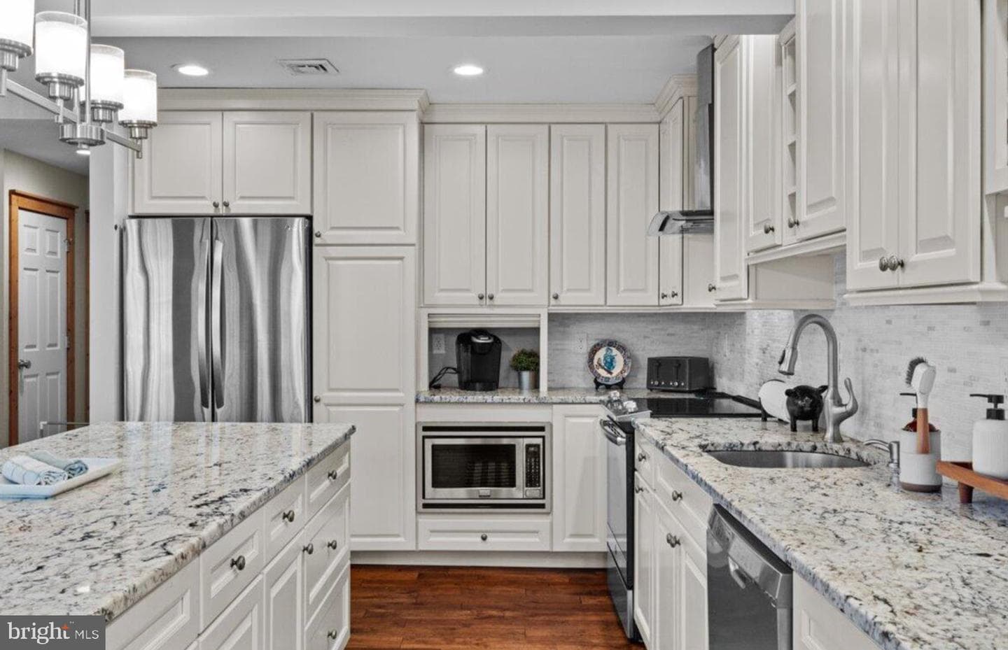 155 Pine Court #E photo 9
