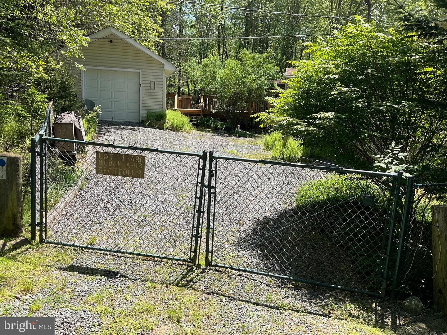 104 Tepee Drive photo 34