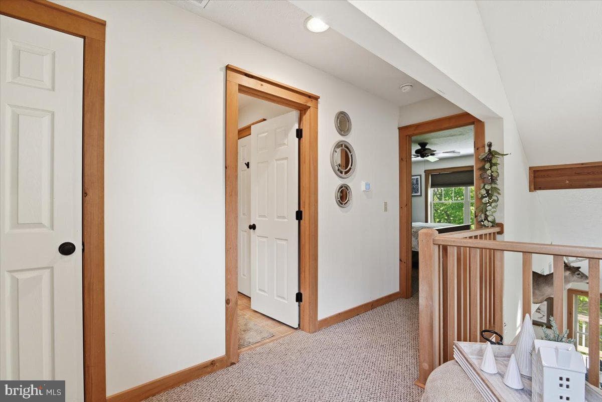 344 Hemlock Lane photo 27