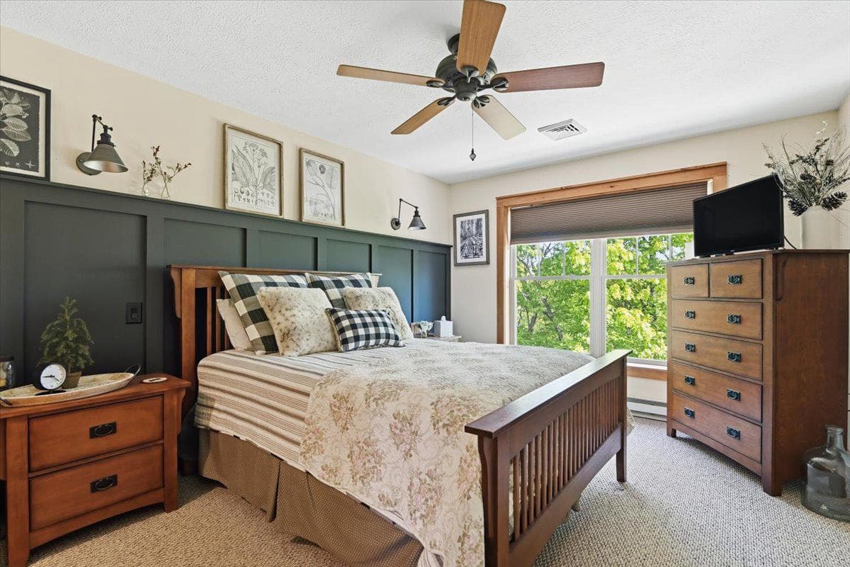 344 Hemlock Lane photo 31