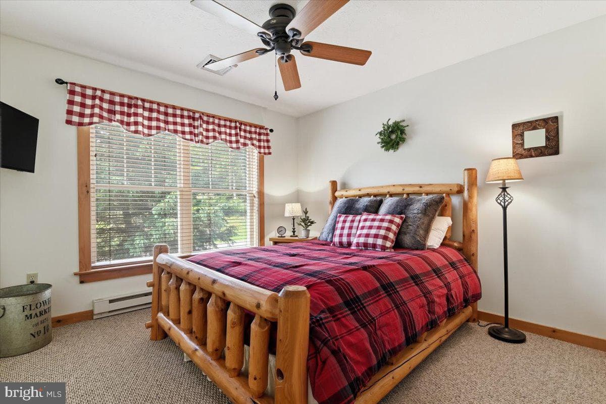 344 Hemlock Lane photo 36