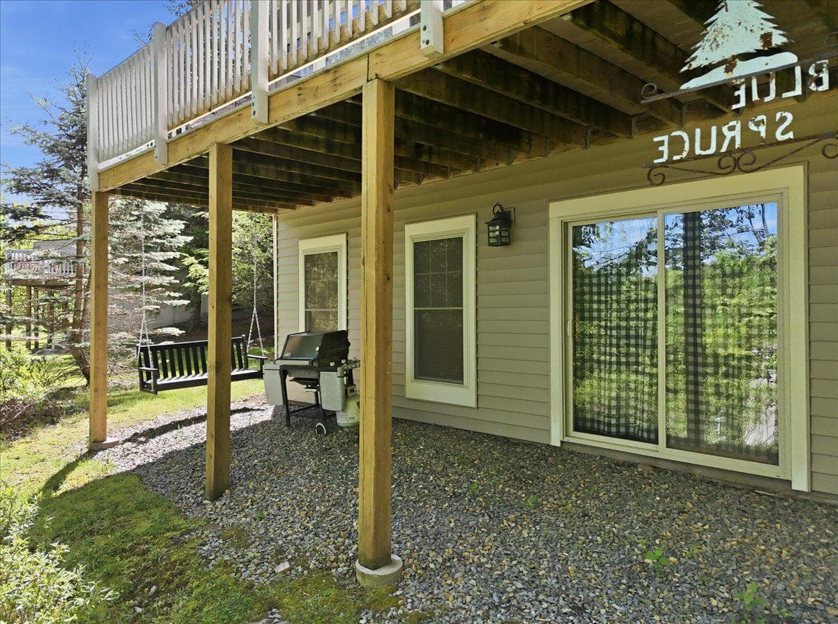 344 Hemlock Lane photo 39