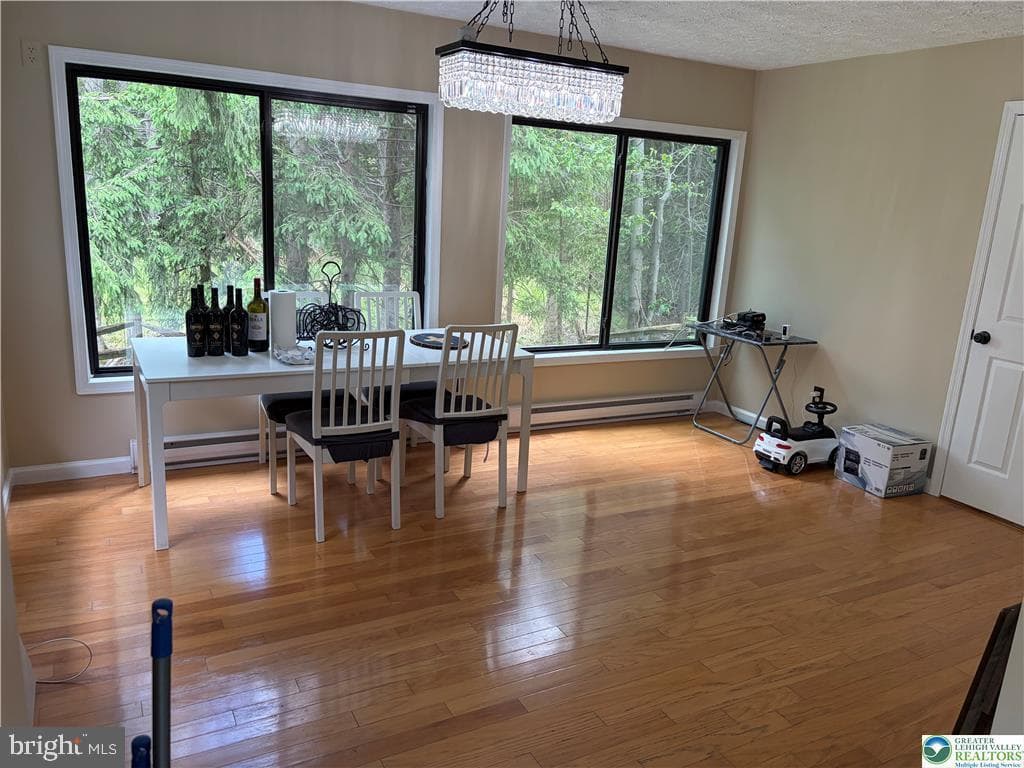 215 Larch Oval photo 8