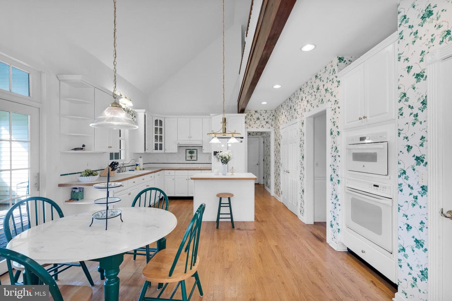 237 Eastshore Drive photo 14