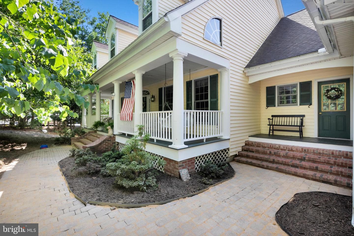 237 Eastshore Drive photo 3