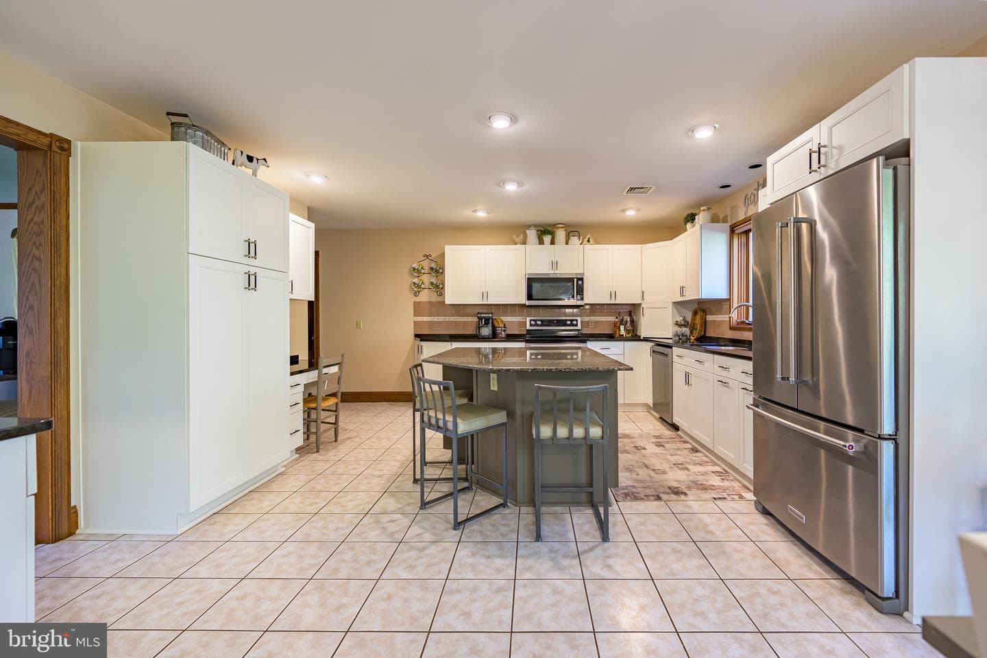 144 Shady Lane photo 8