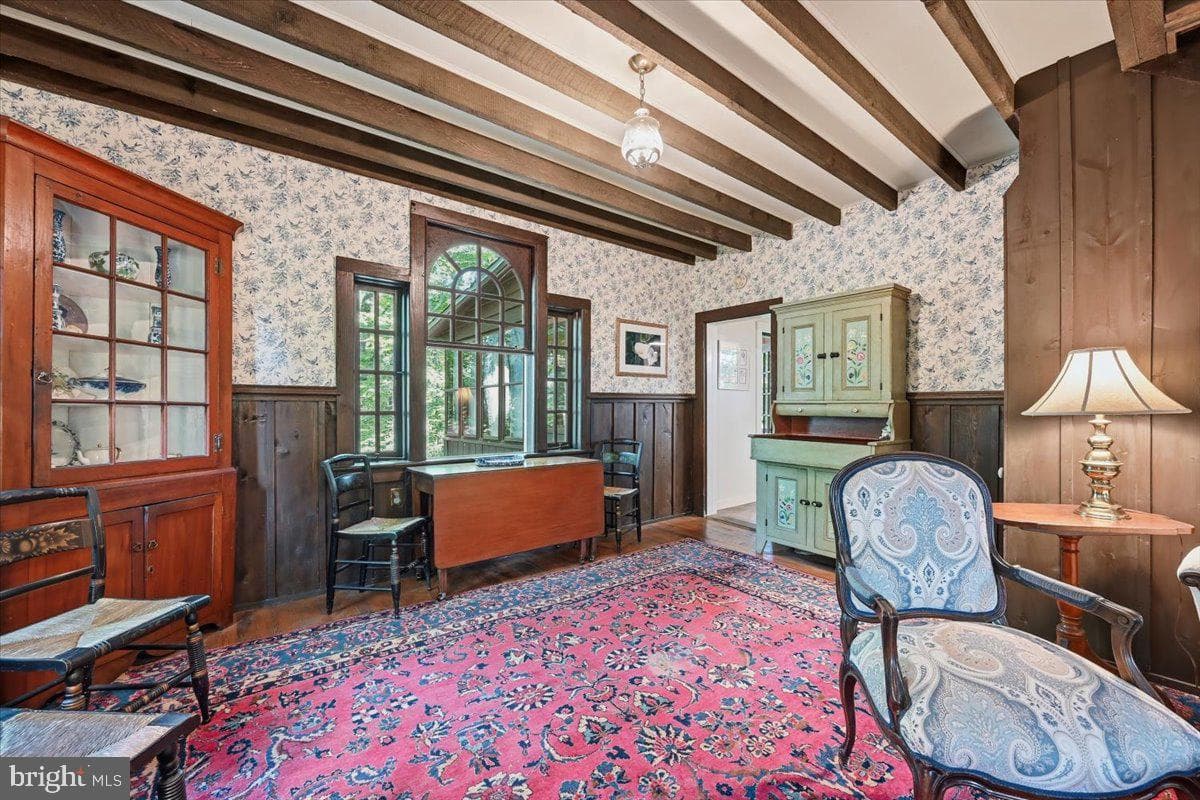 90 Oak Lane photo 30