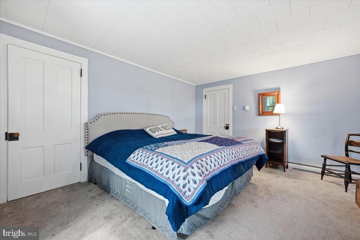 90 Oak Lane photo 41