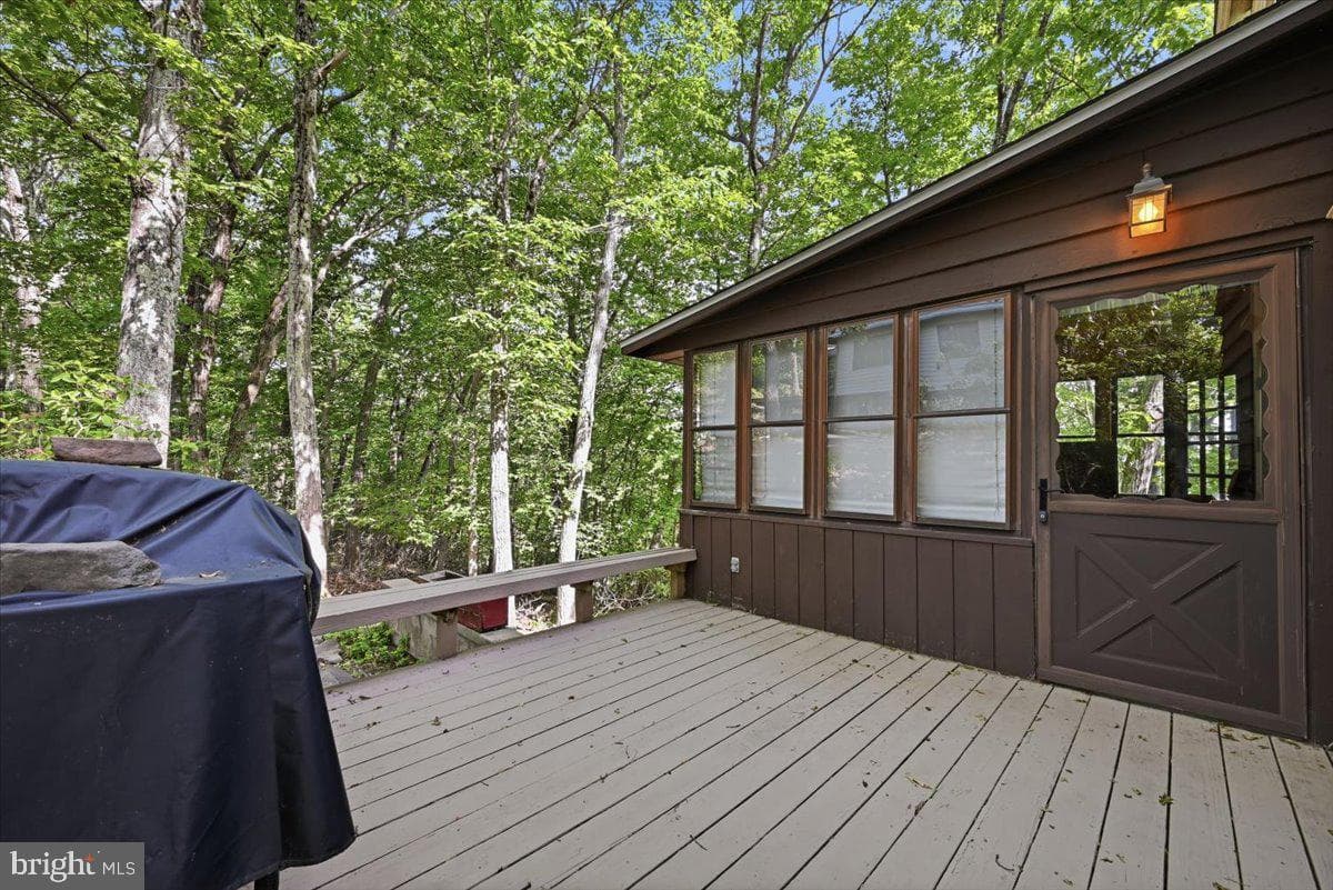 90 Oak Lane photo 73
