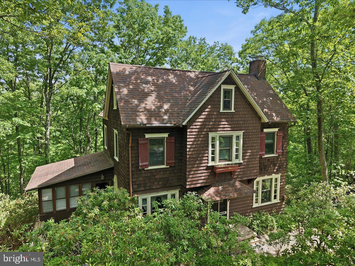 90 Oak Lane photo 87