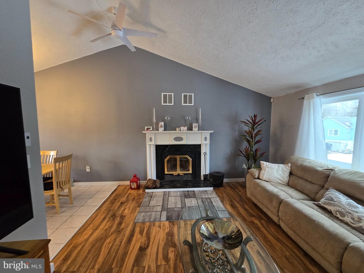 1293 Winding Way photo 15