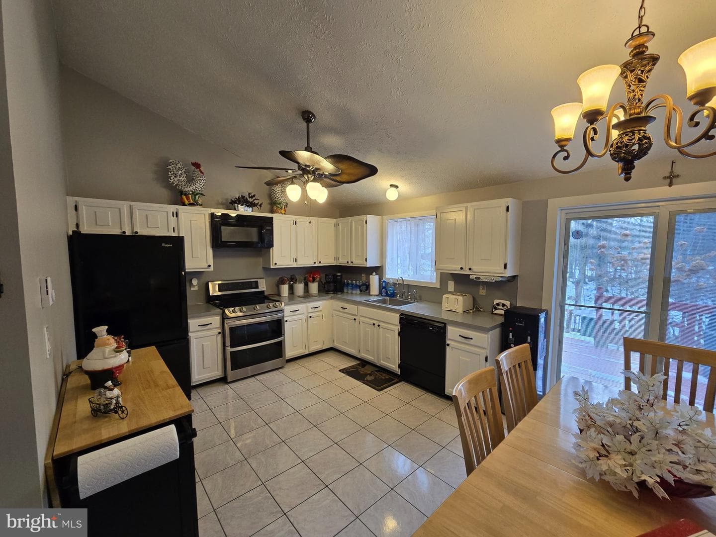 1293 Winding Way photo 38