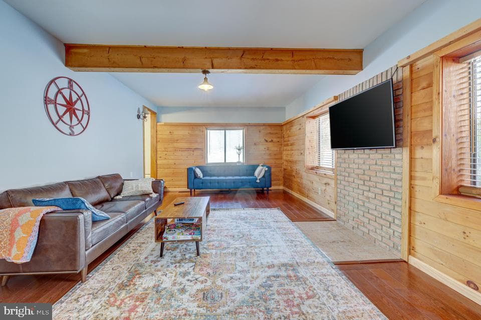 143 Cathleen Drive photo 13