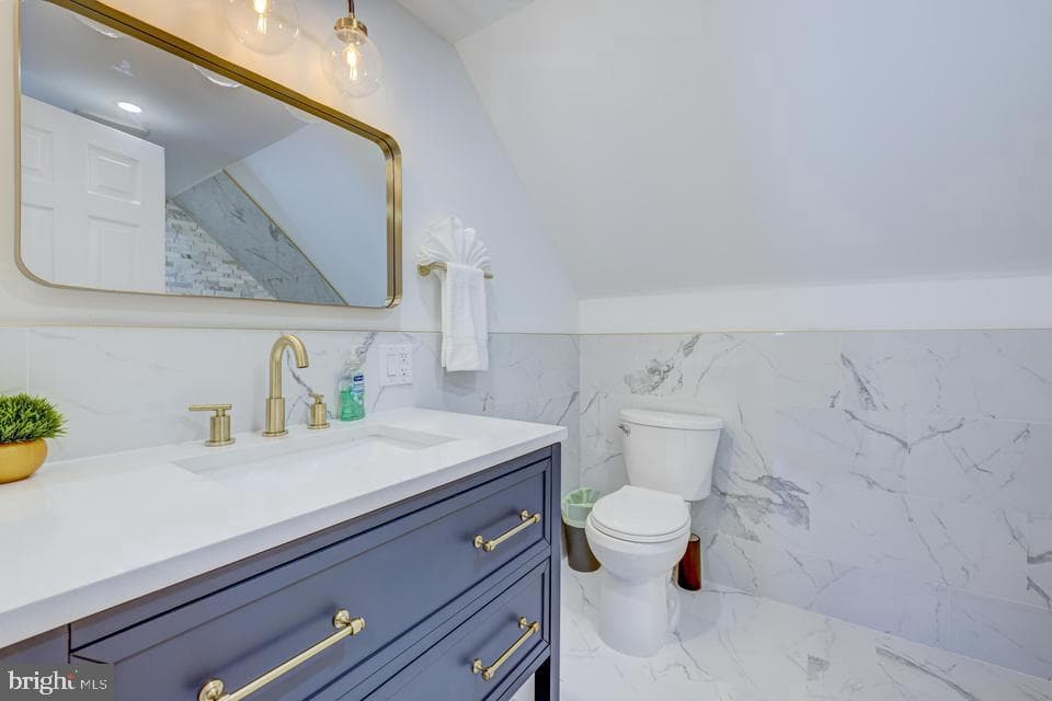 143 Cathleen Drive photo 21
