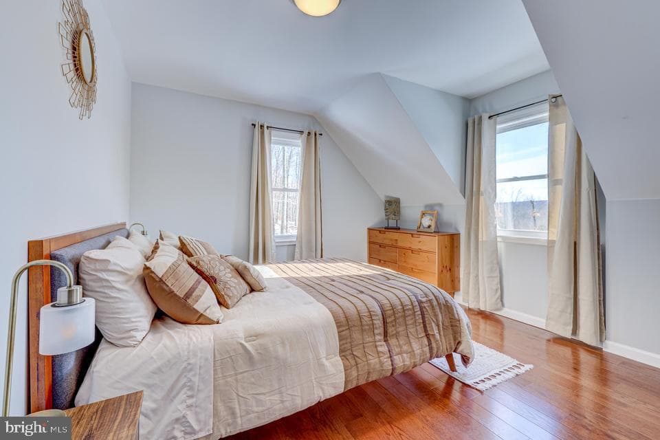 143 Cathleen Drive photo 24
