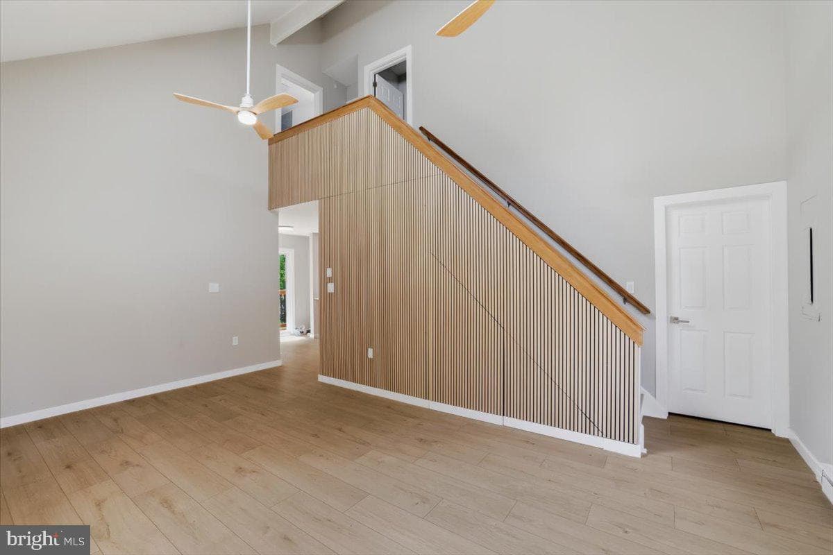 8934 Deerfield Road photo 13