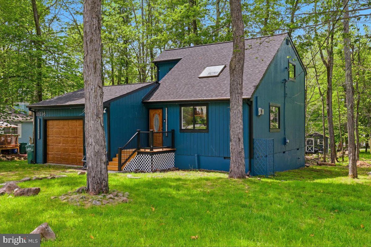 8934 Deerfield Road photo 3