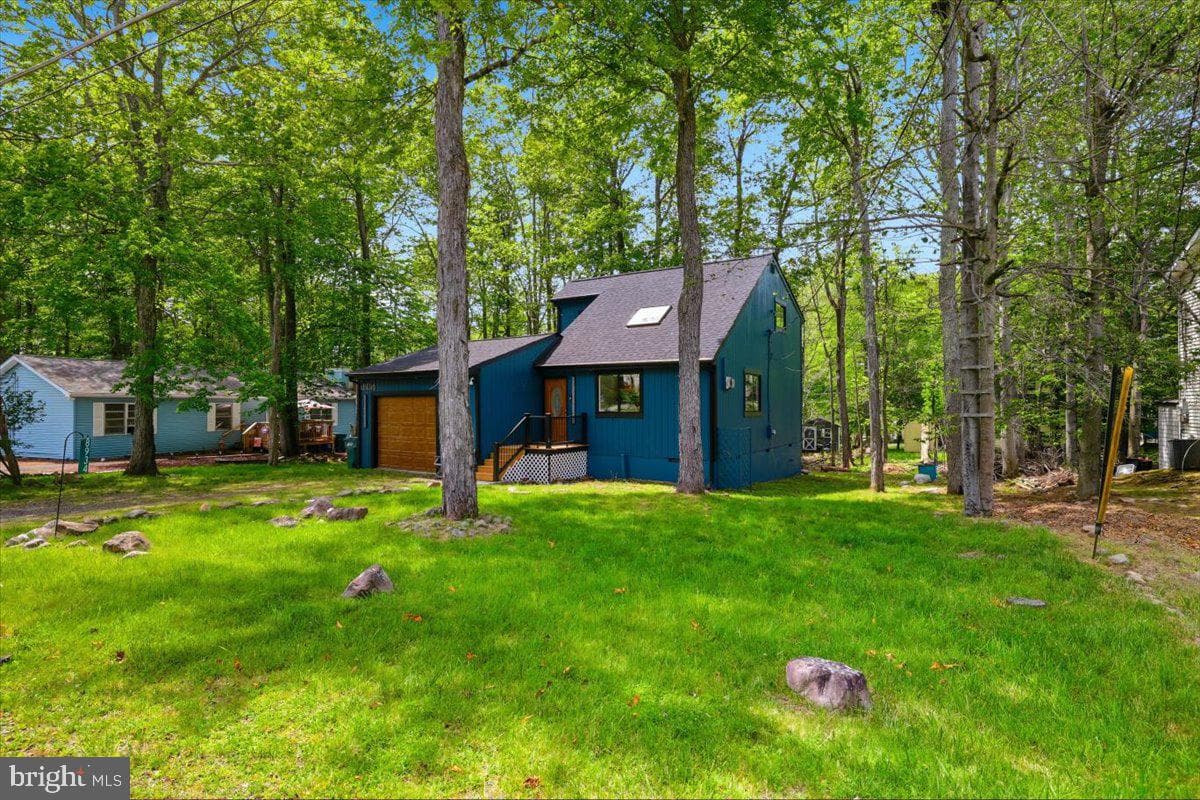 8934 Deerfield Road photo 4