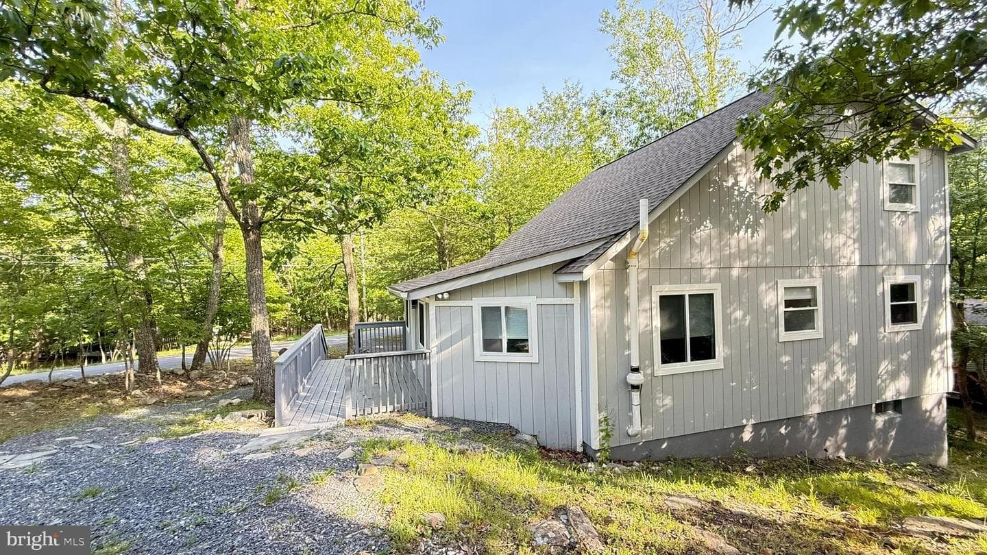 117 Clifton Dr photo 4