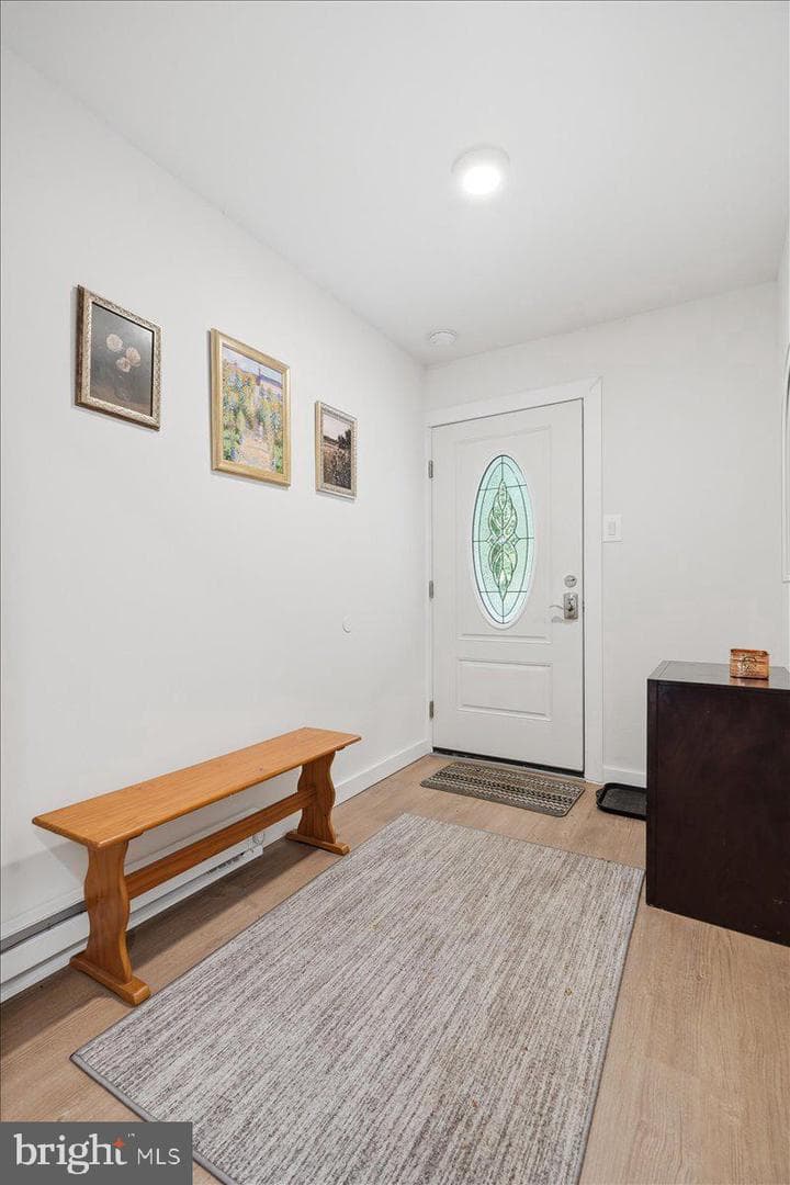 4172 Brook Court photo 6
