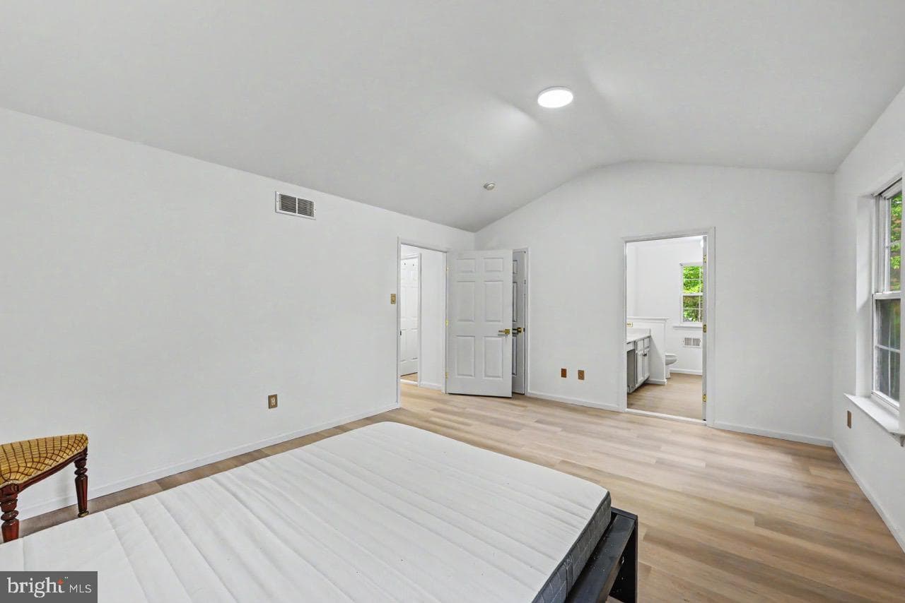 112 Cedar Lane photo 40