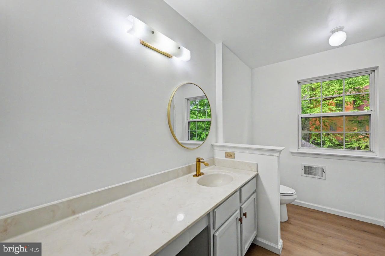 112 Cedar Lane photo 42