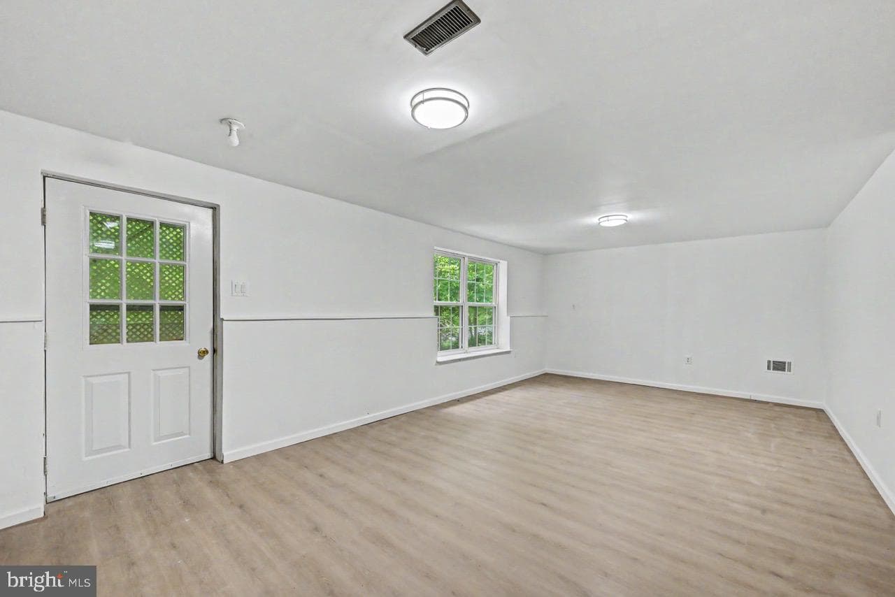 112 Cedar Lane photo 47