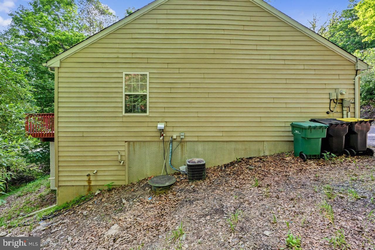 112 Cedar Lane photo 57