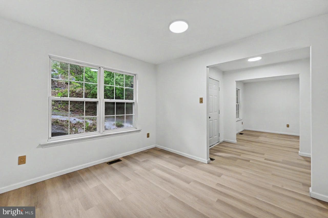 112 Cedar Lane photo 8