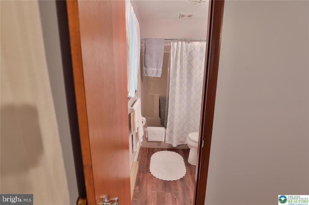 2114 Lansdale Drive photo 18
