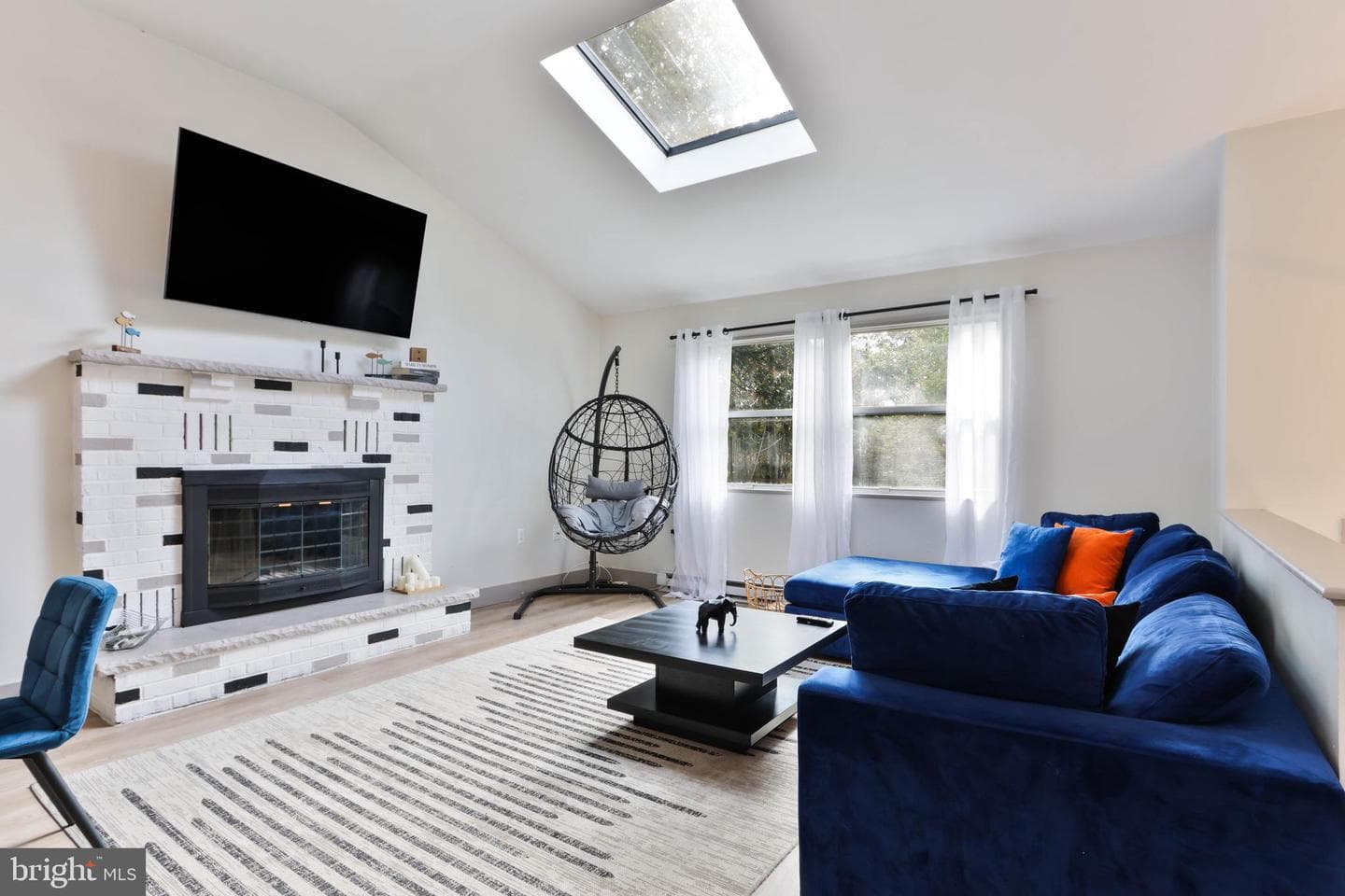 271 N Shore Drive photo 17