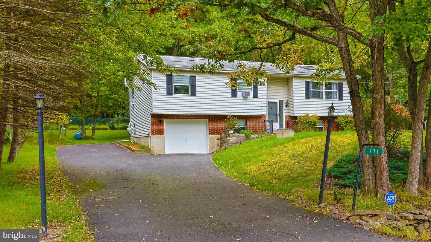 271 N Shore Drive photo 24