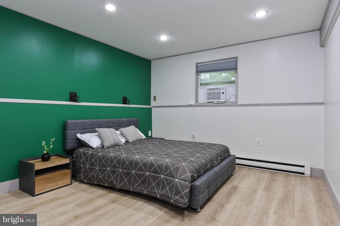 271 N Shore Drive photo 31